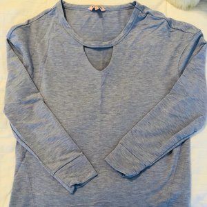NEVER BEEN WORN: Blue Juicy Couture Sweater